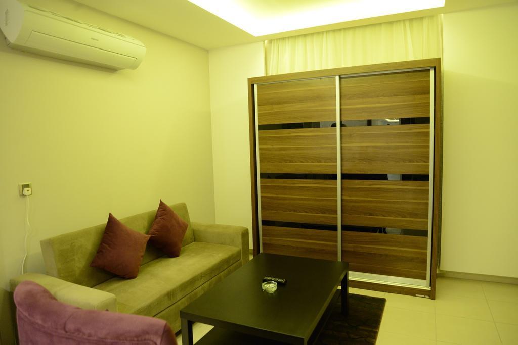 Silver City 2 Business Hotel Apartments Jeddah Phòng bức ảnh